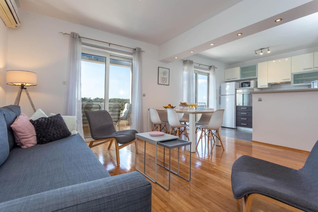 Apartment Tasina Hvar Town Exterior photo