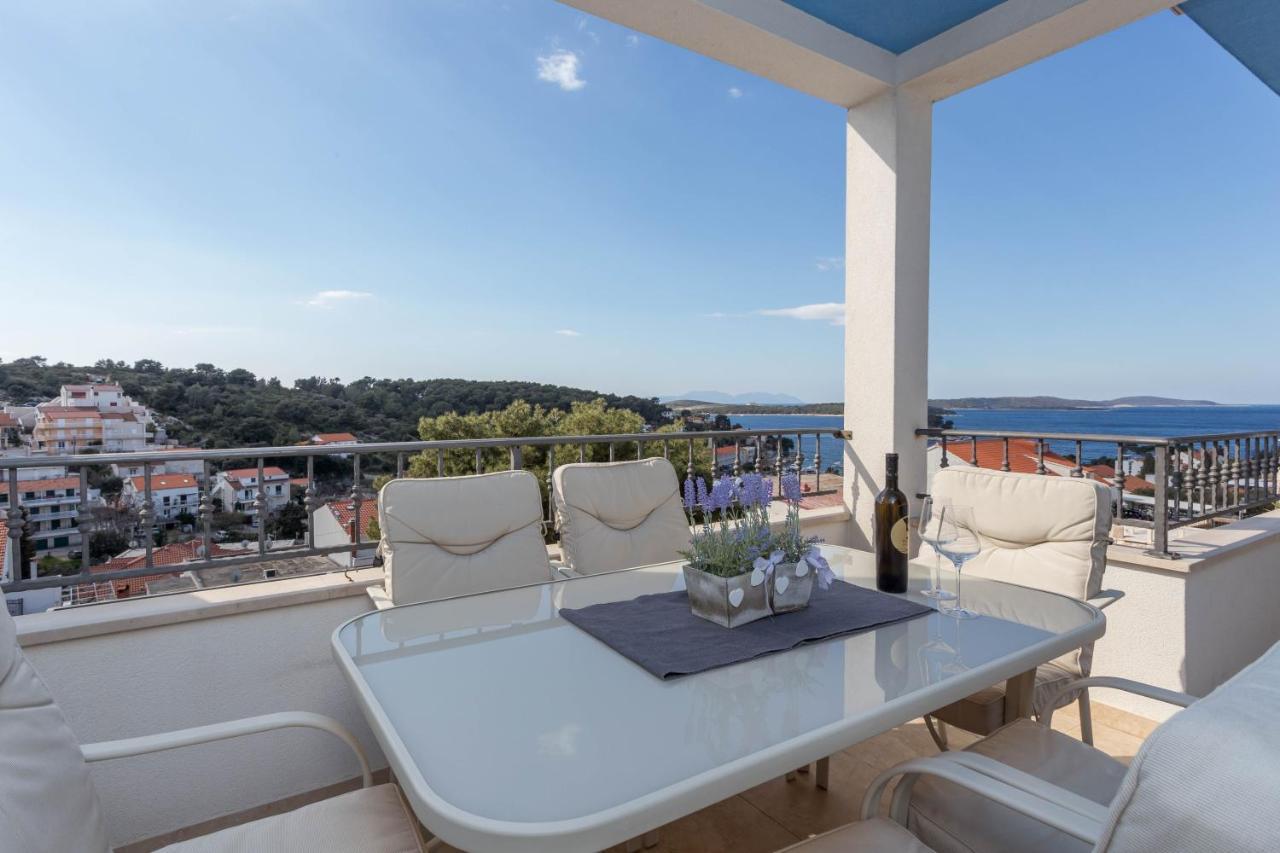 Apartment Tasina Hvar Town Exterior photo