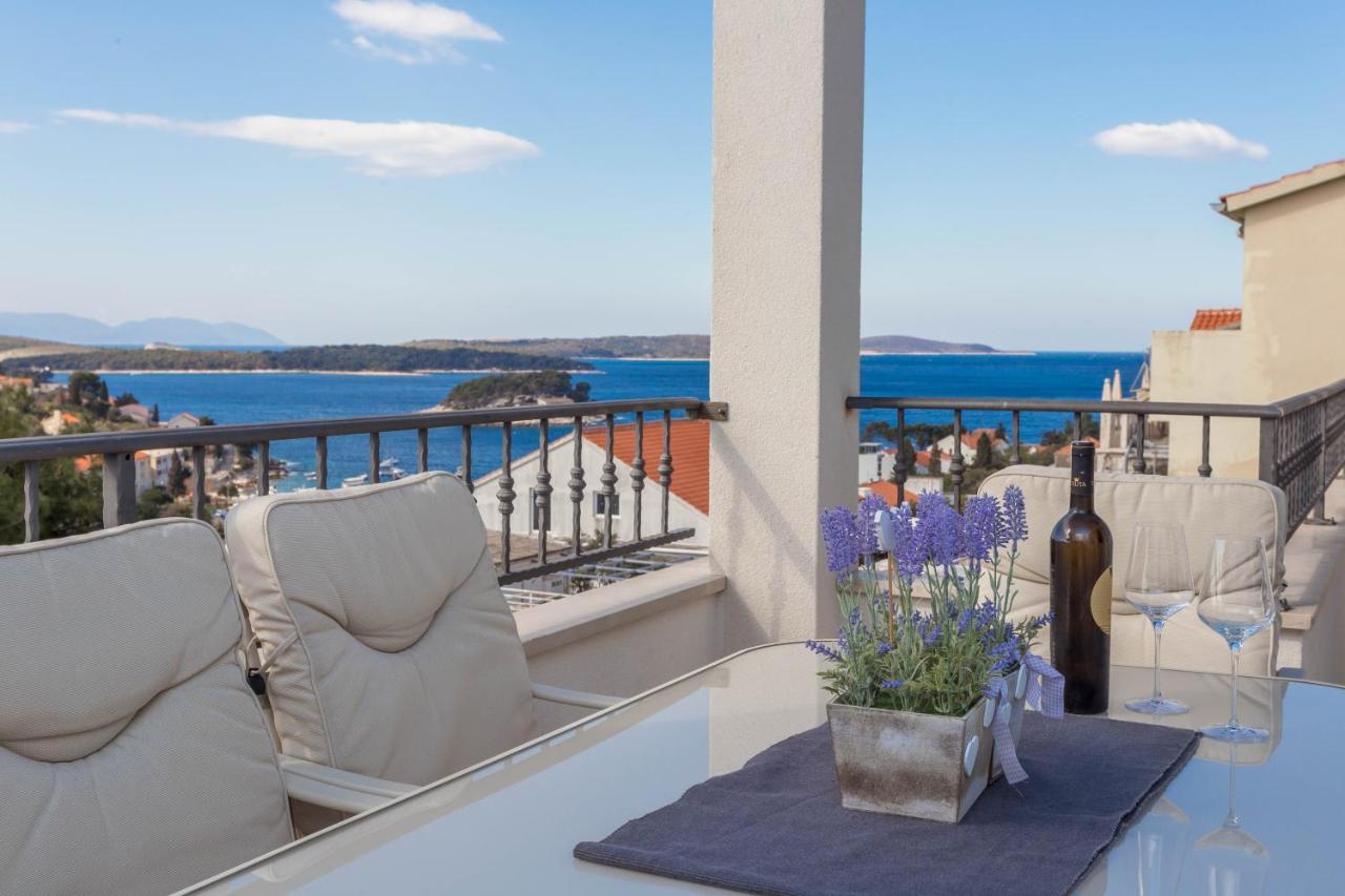 Apartment Tasina Hvar Town Exterior photo