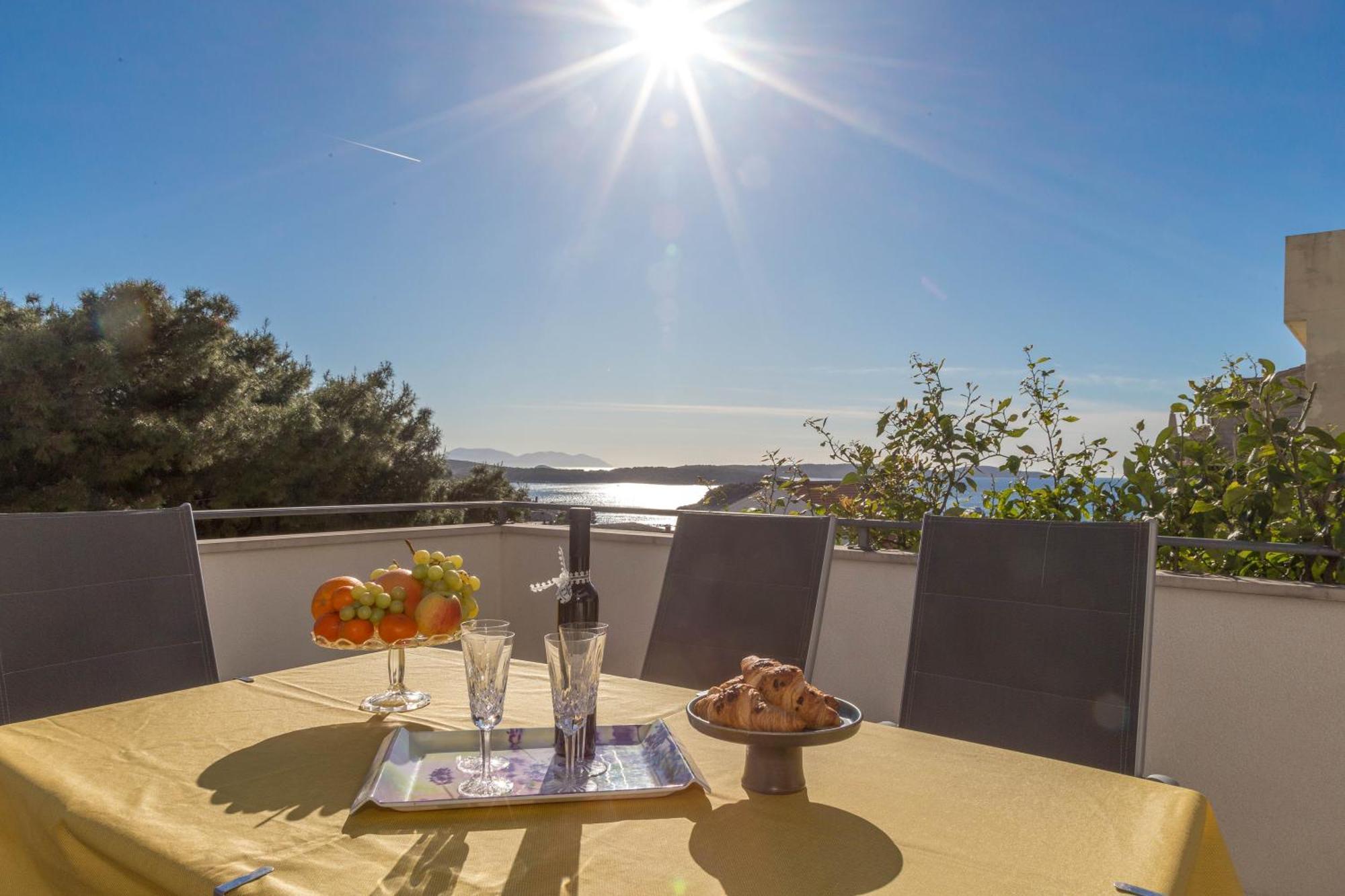 Apartment Tasina Hvar Town Exterior photo
