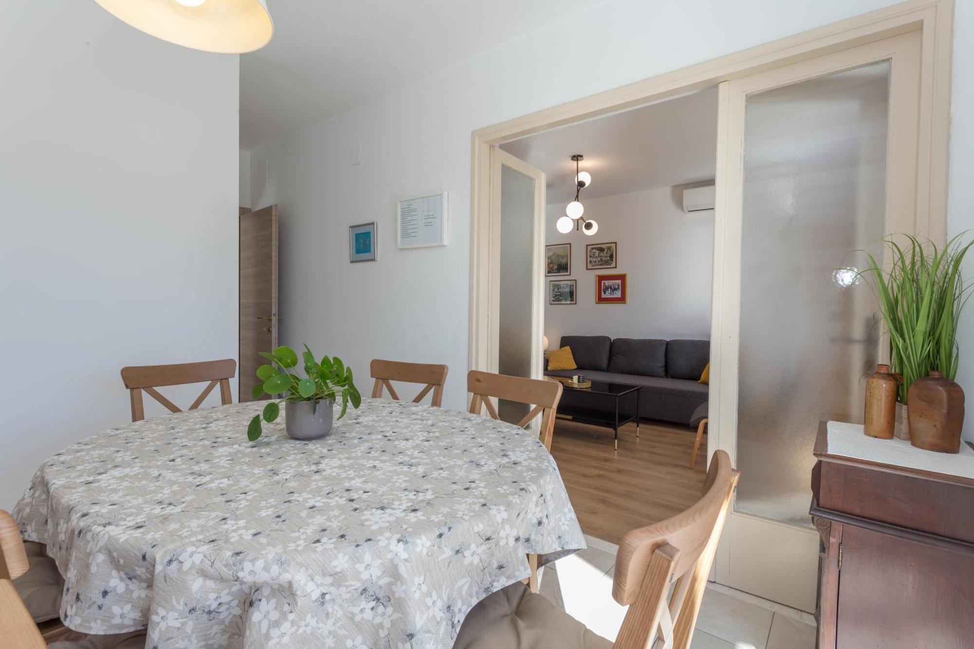 Apartment Tasina Hvar Town Exterior photo