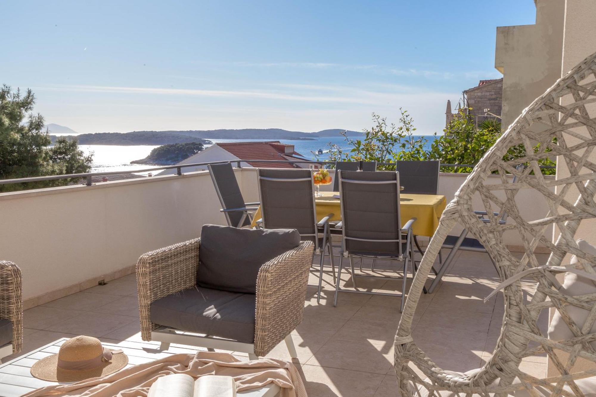 Apartment Tasina Hvar Town Exterior photo