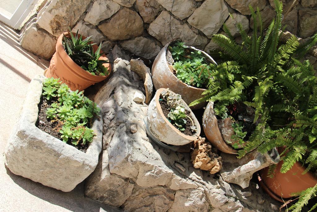 Apartment Tasina Hvar Town Exterior photo